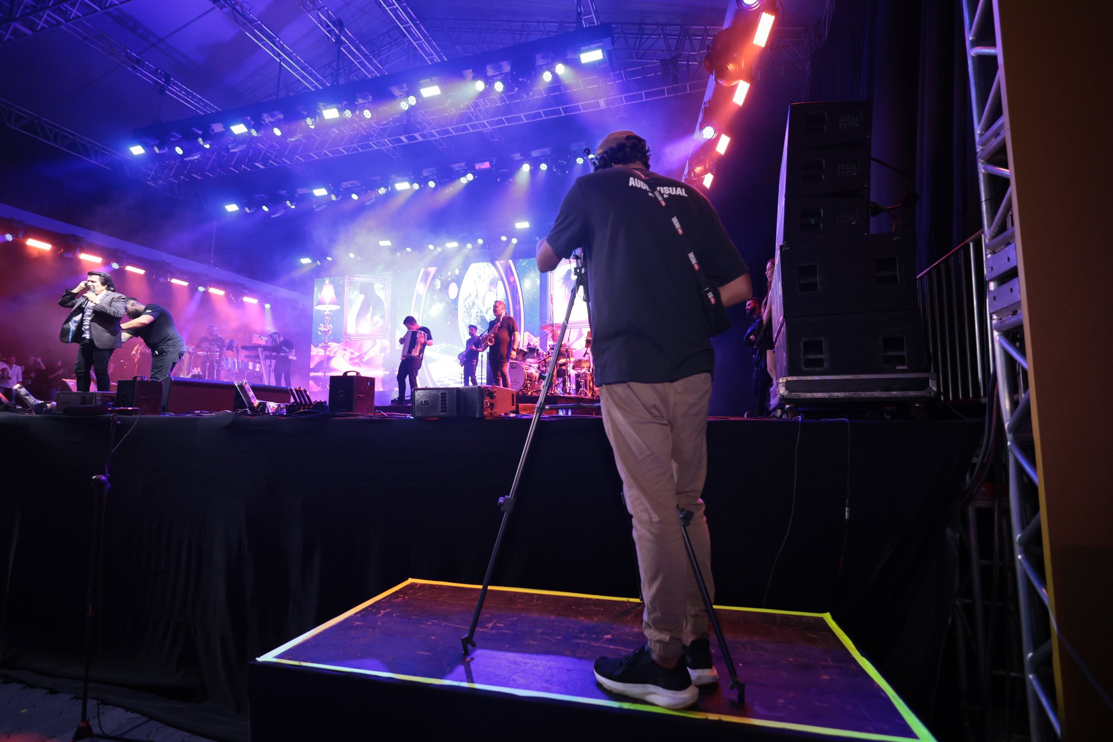 Operação de câmera durante show na Semana S 2026